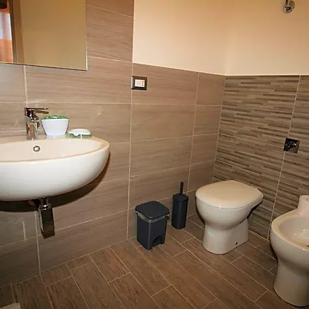 Libellula Bed & Breakfast 3*